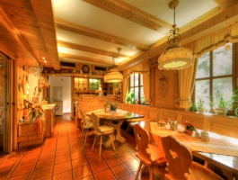 11waldeck_1053270_hdr